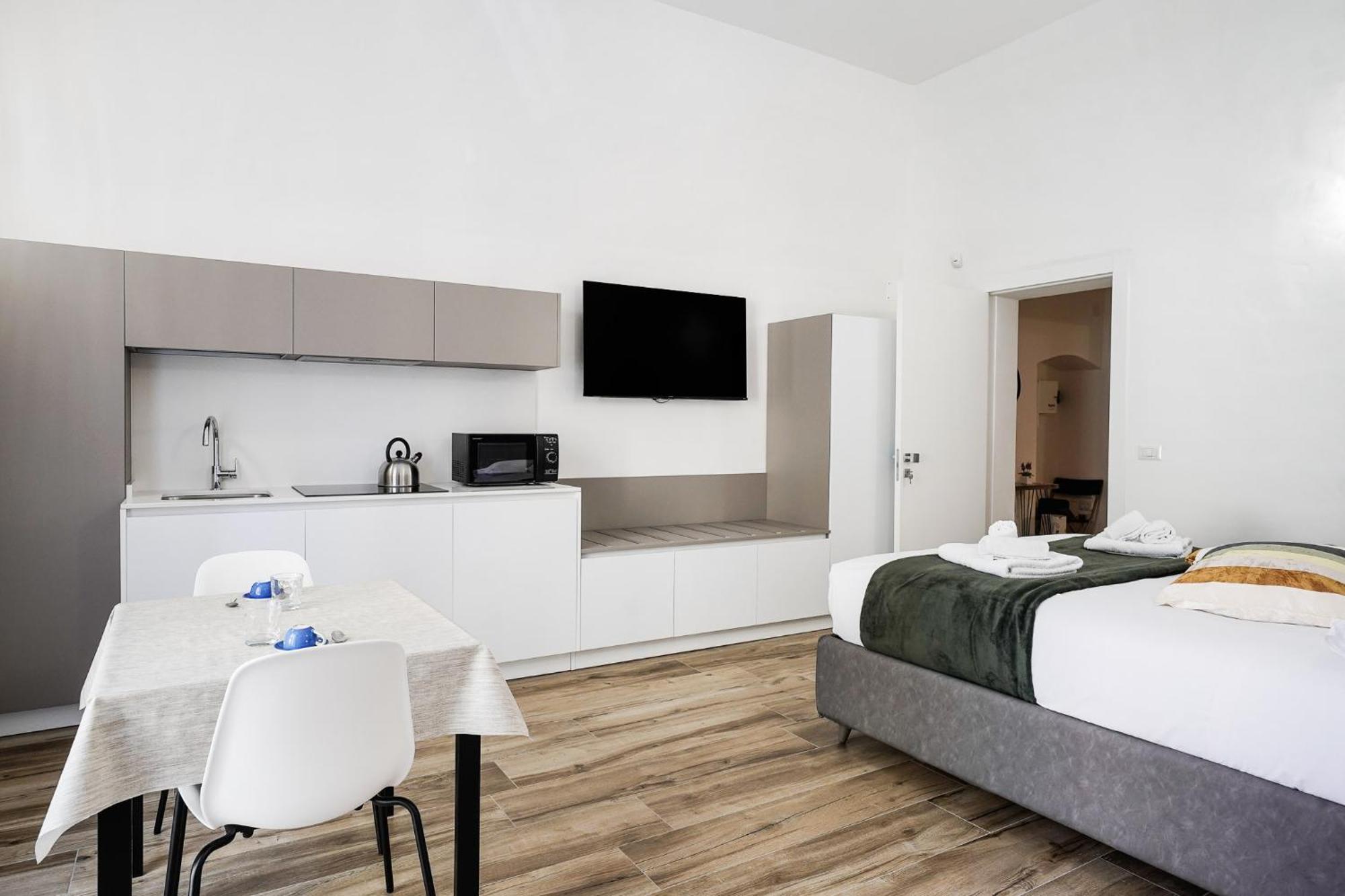 Siamo Bari Apartments By Wonderful Italy Exterior photo