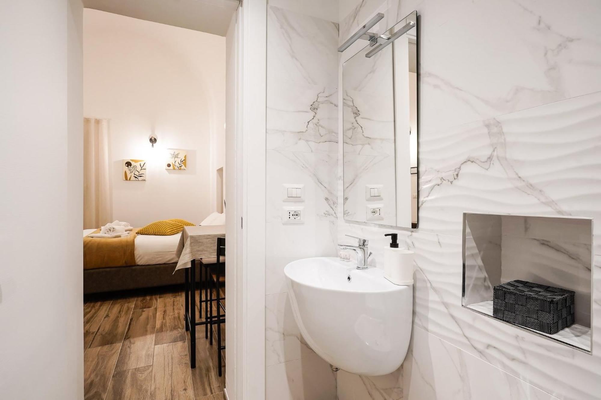 Siamo Bari Apartments By Wonderful Italy Exterior photo