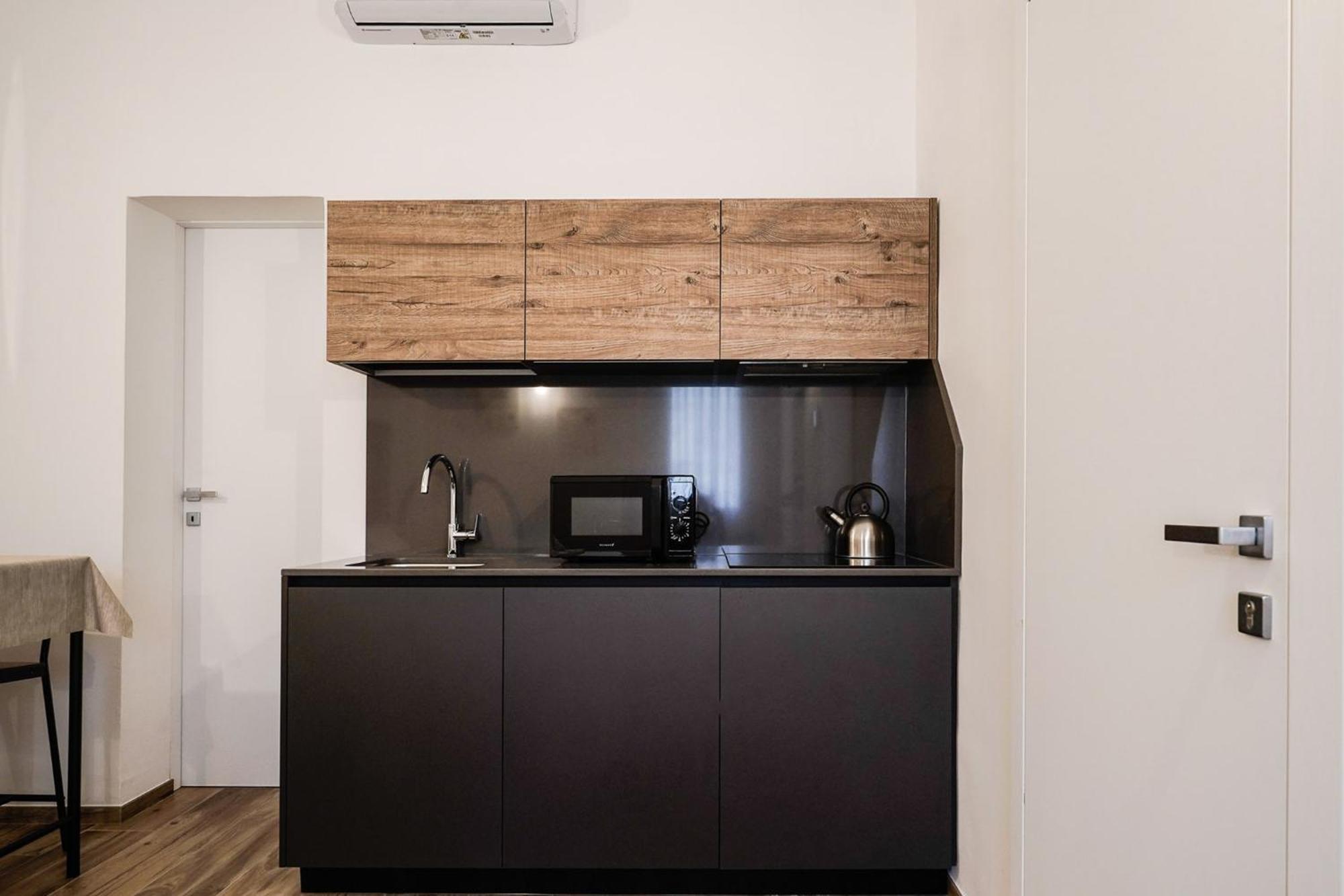 Siamo Bari Apartments By Wonderful Italy Exterior photo